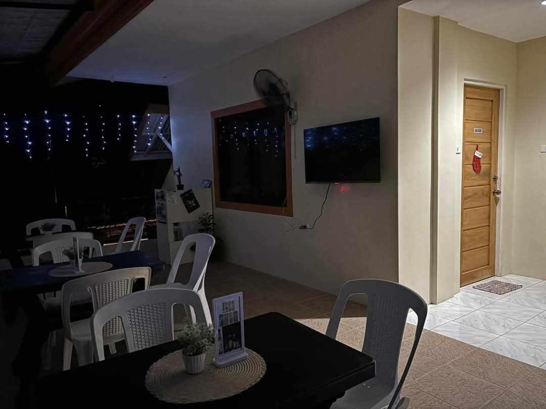 Andresas Homestay Loboc Buitenkant foto